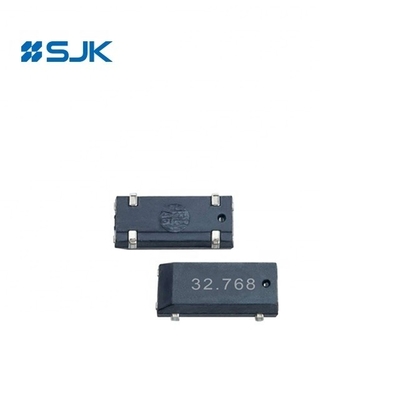 32.768KHz SJK 308C Kristal Rezonatör 3.8 * 8.0 * 2.5mm 20ppm 1.3pF Şunt Kapasitesi ile